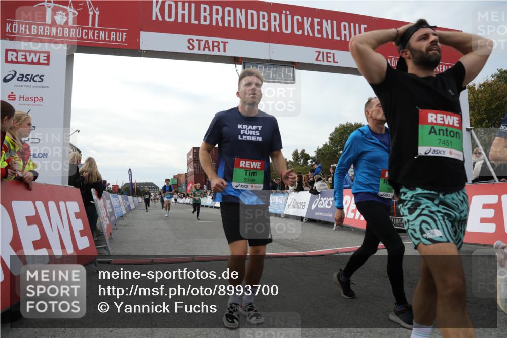 03.10.2025 - Köhlbrandbrückenlauf Yannick Fuchs http://msf.ph/oto/8993700 03.10.2025 16:04:12 Ziel 7297, 7392, 7451, 7466, 7611, 7798, 8082, 9010, 9149, 9306, 9562, 9618 meine-sportfotos.de