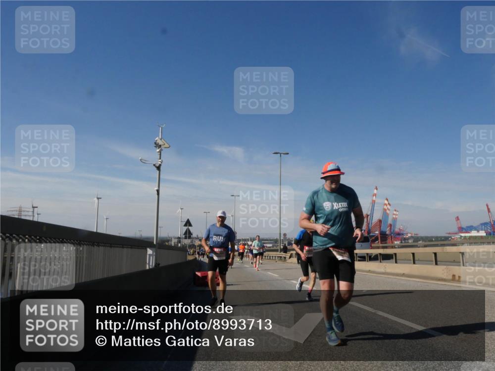 03.10.2025 - Köhlbrandbrückenlauf Matties Gatica Varas http://msf.ph/oto/8993713 03.10.2025 12:46:53 Position 2  meine-sportfotos.de