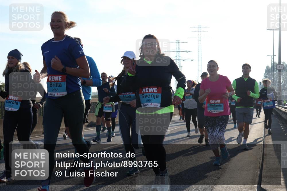 03.10.2025 - Köhlbrandbrückenlauf Luisa Fischer http://msf.ph/oto/8993765 03.10.2025 10:20:18 Position 3 3110, 2055, 20, 3382, 1991, 3239, 1 meine-sportfotos.de