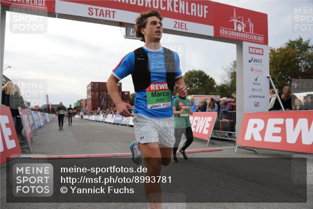 03.10.2025 - Köhlbrandbrückenlauf Yannick Fuchs http://msf.ph/oto/8993781 03.10.2025 16:04:15 Ziel 7392, 7466, 7611, 8082, 9010, 9213, 9618 meine-sportfotos.de
