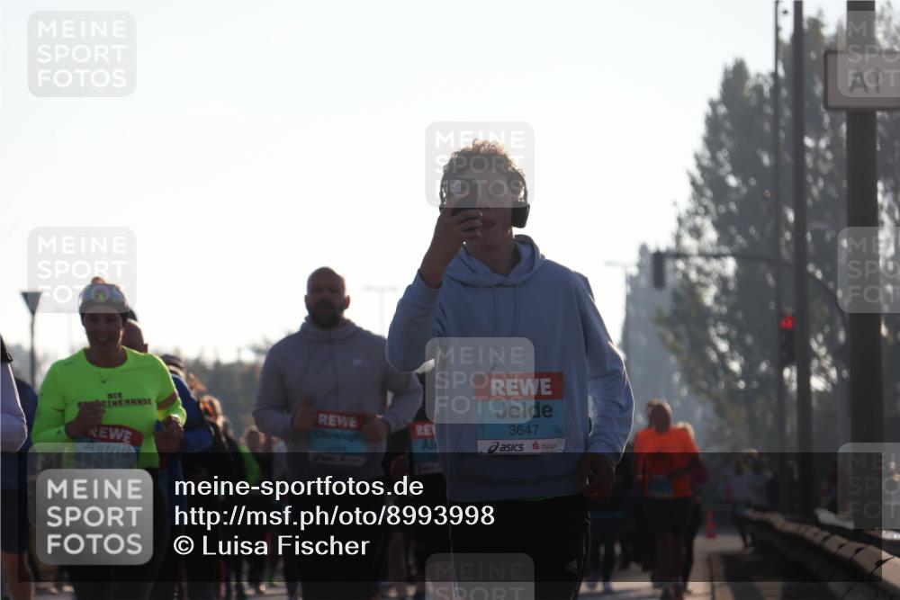 03.10.2025 - Köhlbrandbrückenlauf Luisa Fischer http://msf.ph/oto/8993998 03.10.2025 10:21:18 Position 3 2424, 2907, 152255, 3647, 1 meine-sportfotos.de