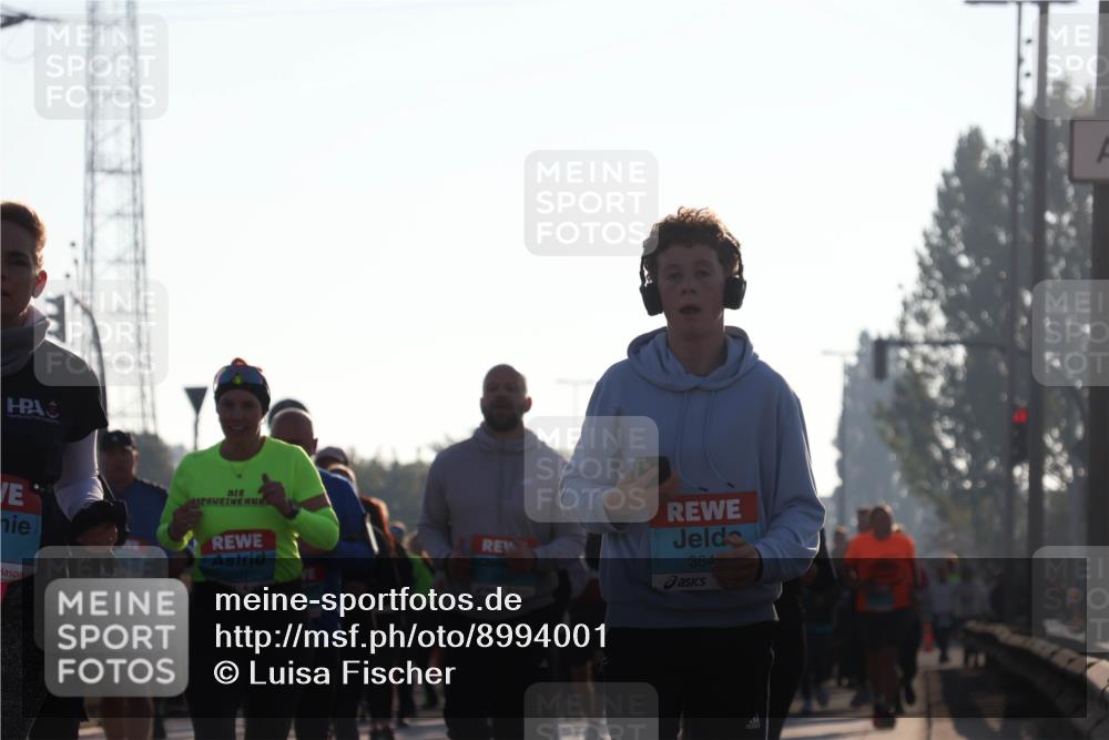 03.10.2025 - Köhlbrandbrückenlauf Luisa Fischer http://msf.ph/oto/8994001 03.10.2025 10:21:19 Position 3 2907, 364 meine-sportfotos.de