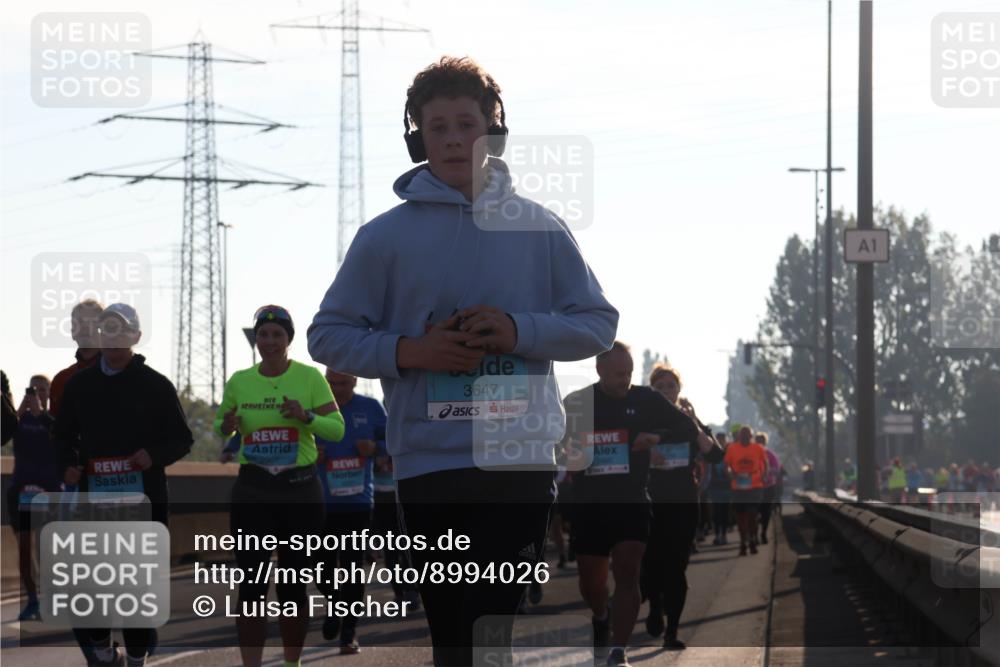 03.10.2025 - Köhlbrandbrückenlauf Luisa Fischer http://msf.ph/oto/8994026 03.10.2025 10:21:21 Position 3 2907, 2072, 3647, 1 meine-sportfotos.de