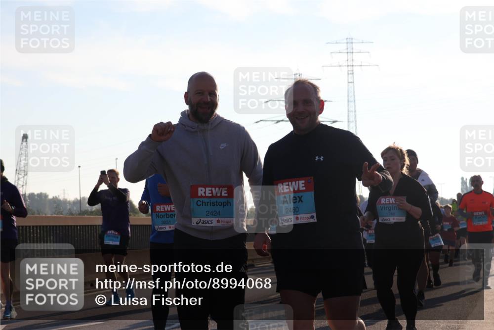 03.10.2025 - Köhlbrandbrückenlauf Luisa Fischer http://msf.ph/oto/8994068 03.10.2025 10:21:24 Position 3 3231, 2424, 2460, 1748 meine-sportfotos.de