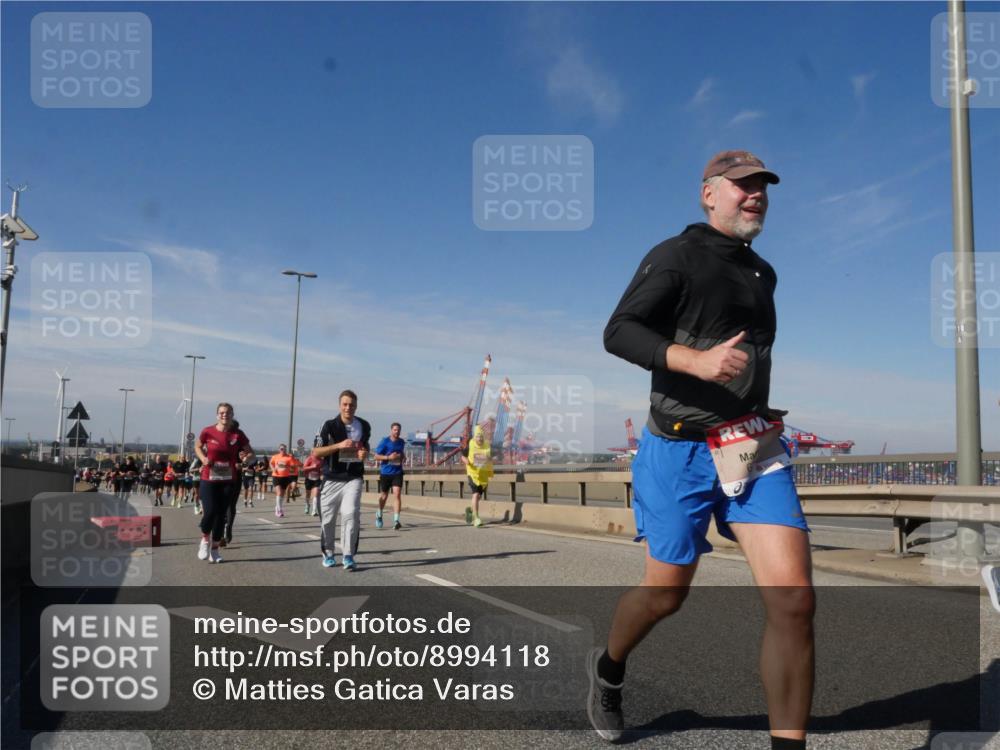 03.10.2025 - Köhlbrandbrückenlauf Matties Gatica Varas http://msf.ph/oto/8994118 03.10.2025 12:47:40 Position 2  meine-sportfotos.de