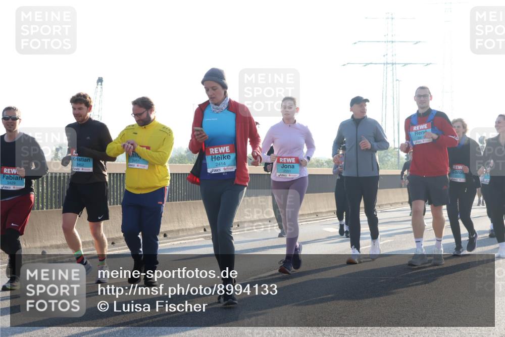 03.10.2025 - Köhlbrandbrückenlauf Luisa Fischer http://msf.ph/oto/8994133 03.10.2025 10:23:20 Position 3 3429, 3452, 3451, 2414, 2551, 23743 meine-sportfotos.de