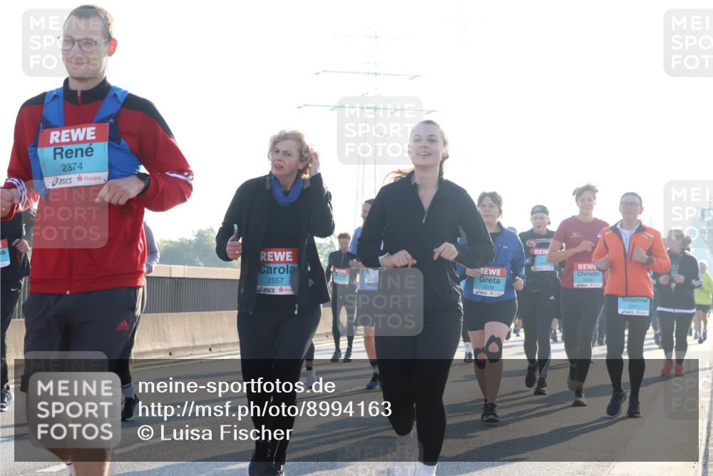 03.10.2025 - Köhlbrandbrückenlauf Luisa Fischer http://msf.ph/oto/8994163 03.10.2025 10:23:23 Position 3 2374, 2557, 2249, 2439, 2211 meine-sportfotos.de