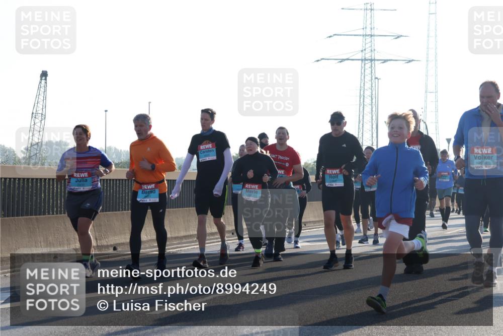03.10.2025 - Köhlbrandbrückenlauf Luisa Fischer http://msf.ph/oto/8994249 03.10.2025 10:23:31 Position 3 2935, 2659 meine-sportfotos.de
