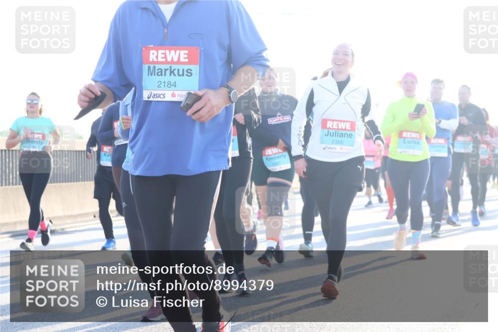 03.10.2025 - Köhlbrandbrückenlauf Luisa Fischer http://msf.ph/oto/8994379 03.10.2025 10:23:44 Position 3 2184, 1497, 2356, 2213 meine-sportfotos.de
