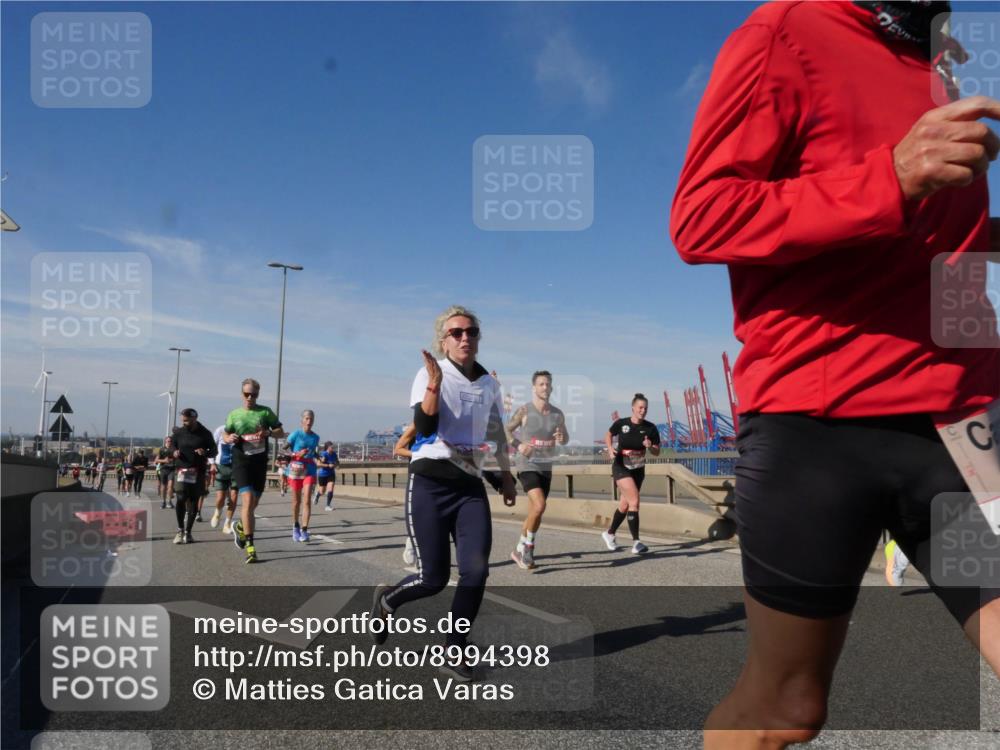 03.10.2025 - Köhlbrandbrückenlauf Matties Gatica Varas http://msf.ph/oto/8994398 03.10.2025 12:48:11 Position 2  meine-sportfotos.de