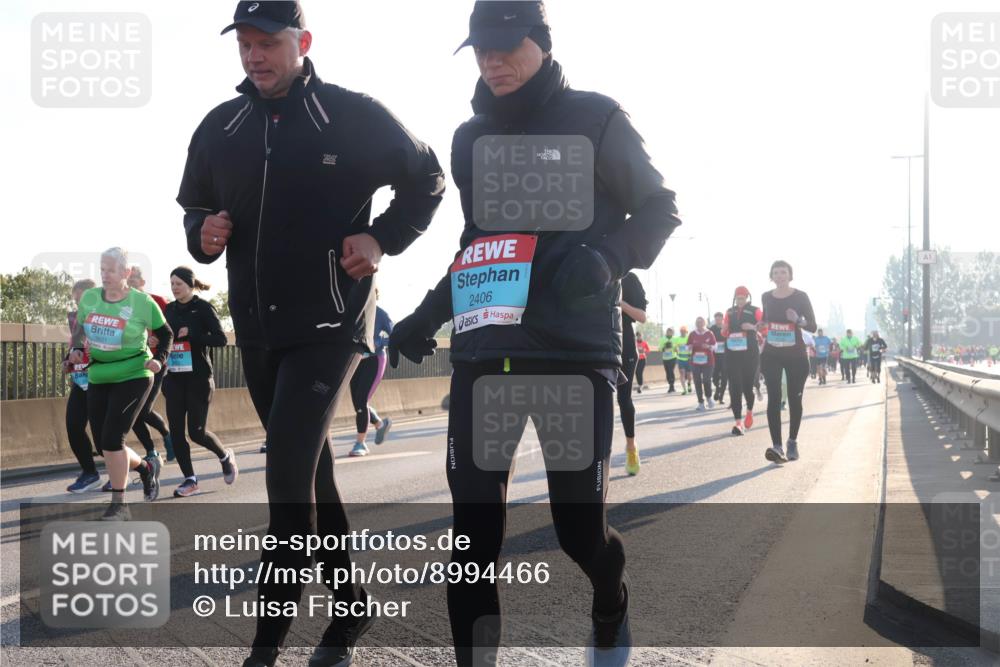 03.10.2025 - Köhlbrandbrückenlauf Luisa Fischer http://msf.ph/oto/8994466 03.10.2025 10:23:57 Position 3 2406 meine-sportfotos.de