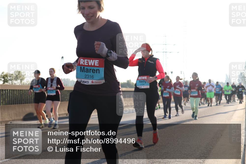03.10.2025 - Köhlbrandbrückenlauf Luisa Fischer http://msf.ph/oto/8994496 03.10.2025 10:24:00 Position 3 2316, 3199 meine-sportfotos.de