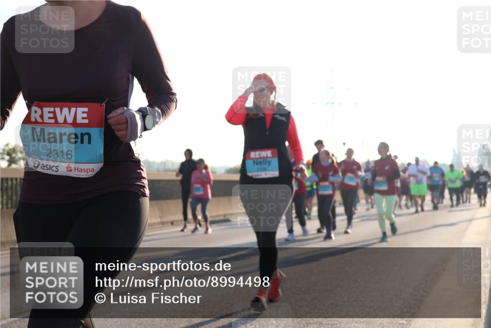 03.10.2025 - Köhlbrandbrückenlauf Luisa Fischer http://msf.ph/oto/8994498 03.10.2025 10:24:00 Position 3 2316 meine-sportfotos.de