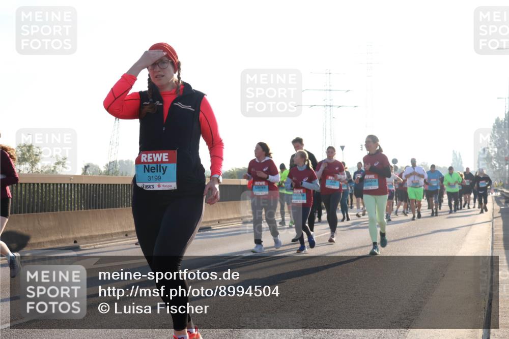 03.10.2025 - Köhlbrandbrückenlauf Luisa Fischer http://msf.ph/oto/8994504 03.10.2025 10:24:01 Position 3 3199 meine-sportfotos.de