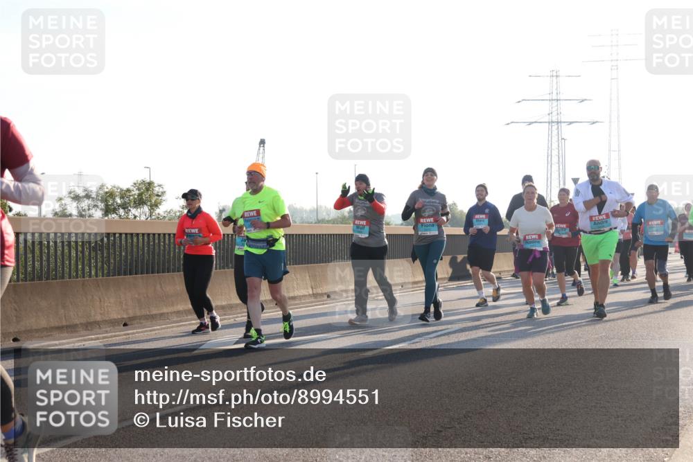 03.10.2025 - Köhlbrandbrückenlauf Luisa Fischer http://msf.ph/oto/8994551 03.10.2025 10:24:06 Position 3  meine-sportfotos.de