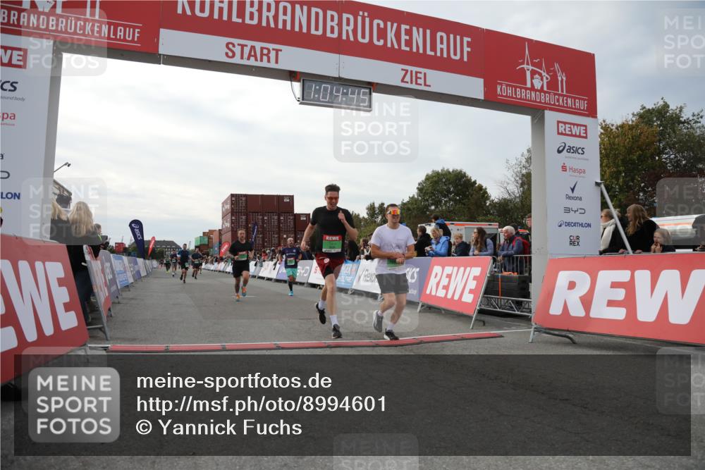 03.10.2025 - Köhlbrandbrückenlauf Yannick Fuchs http://msf.ph/oto/8994601 03.10.2025 16:04:43 Ziel 7006, 7147, 7192, 7248, 7425, 7513, 7526, 7568, 8254, 9696 meine-sportfotos.de