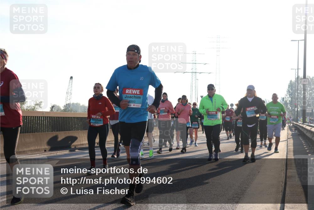 03.10.2025 - Köhlbrandbrückenlauf Luisa Fischer http://msf.ph/oto/8994602 03.10.2025 10:24:11 Position 3 3393, 1 meine-sportfotos.de
