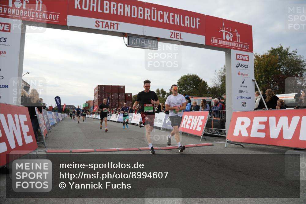 03.10.2025 - Köhlbrandbrückenlauf Yannick Fuchs http://msf.ph/oto/8994607 03.10.2025 16:04:43 Ziel 7006, 7147, 7192, 7248, 7425, 7513, 7526, 7568, 8254, 9696 meine-sportfotos.de