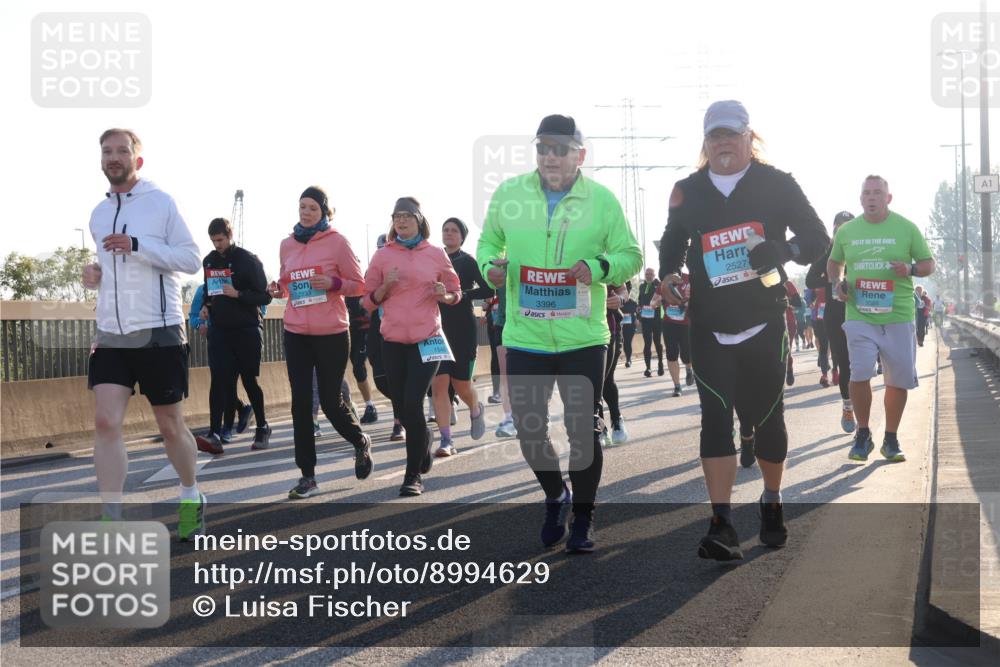 03.10.2025 - Köhlbrandbrückenlauf Luisa Fischer http://msf.ph/oto/8994629 03.10.2025 10:24:13 Position 3 2233, 1546, 3396, 2527, 1 meine-sportfotos.de