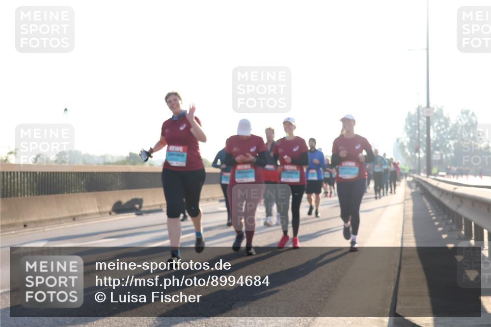 03.10.2025 - Köhlbrandbrückenlauf Luisa Fischer http://msf.ph/oto/8994684 03.10.2025 10:24:18 Position 3  meine-sportfotos.de