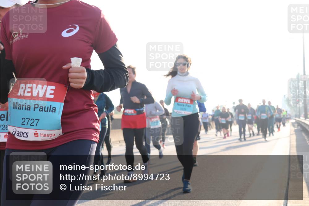 03.10.2025 - Köhlbrandbrückenlauf Luisa Fischer http://msf.ph/oto/8994723 03.10.2025 10:24:21 Position 3 726, 2727, 5476 meine-sportfotos.de