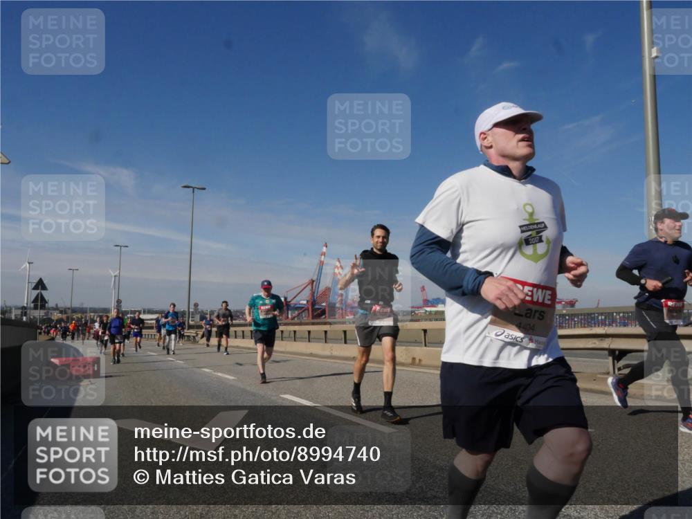 03.10.2025 - Köhlbrandbrückenlauf Matties Gatica Varas http://msf.ph/oto/8994740 03.10.2025 12:48:50 Position 2 2017, 4404 meine-sportfotos.de