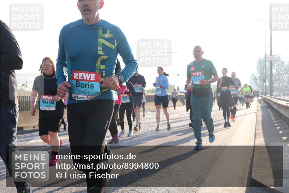 03.10.2025 - Köhlbrandbrückenlauf Luisa Fischer http://msf.ph/oto/8994800 03.10.2025 10:24:28 Position 3 2504, 3438, 2272, 1 meine-sportfotos.de