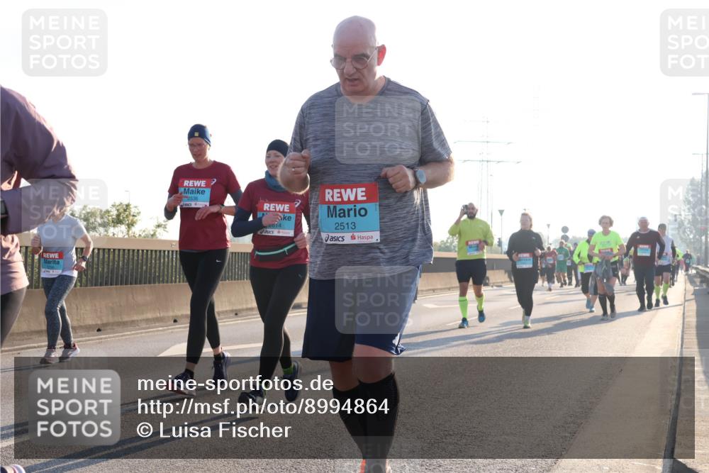 03.10.2025 - Köhlbrandbrückenlauf Luisa Fischer http://msf.ph/oto/8994864 03.10.2025 10:24:34 Position 3 2536, 2014, 2513 meine-sportfotos.de