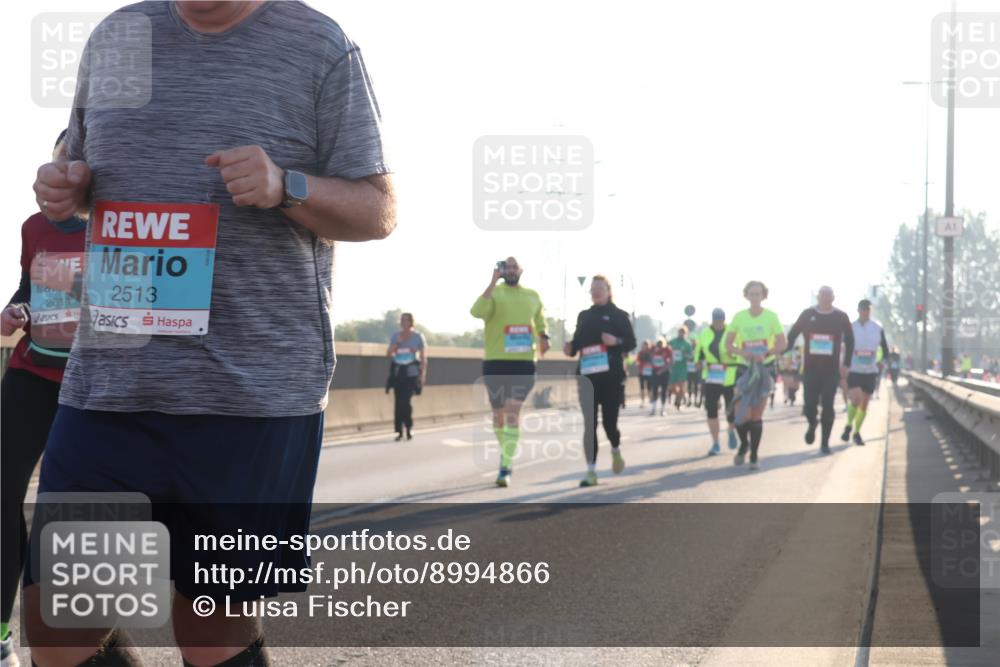 03.10.2025 - Köhlbrandbrückenlauf Luisa Fischer http://msf.ph/oto/8994866 03.10.2025 10:24:34 Position 3 2614, 2513 meine-sportfotos.de
