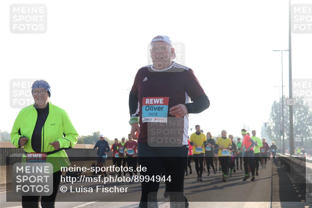 03.10.2025 - Köhlbrandbrückenlauf Luisa Fischer http://msf.ph/oto/8994944 03.10.2025 10:24:41 Position 3 2603, 2418, 1 meine-sportfotos.de