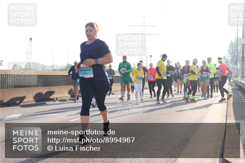 03.10.2025 - Köhlbrandbrückenlauf Luisa Fischer http://msf.ph/oto/8994967 03.10.2025 10:24:43 Position 3 2339 meine-sportfotos.de