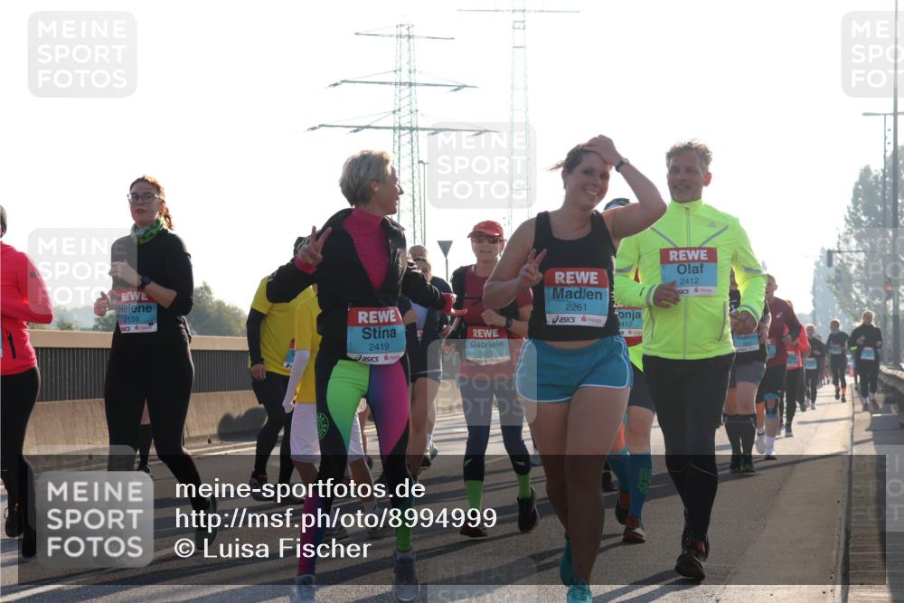 03.10.2025 - Köhlbrandbrückenlauf Luisa Fischer http://msf.ph/oto/8994999 03.10.2025 10:24:47 Position 3 2159, 2419, 3413, 2261, 412, 2412 meine-sportfotos.de
