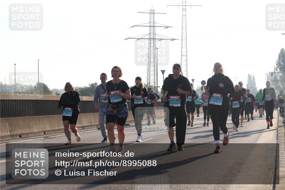 03.10.2025 - Köhlbrandbrückenlauf Luisa Fischer http://msf.ph/oto/8995088 03.10.2025 10:24:59 Position 3  meine-sportfotos.de