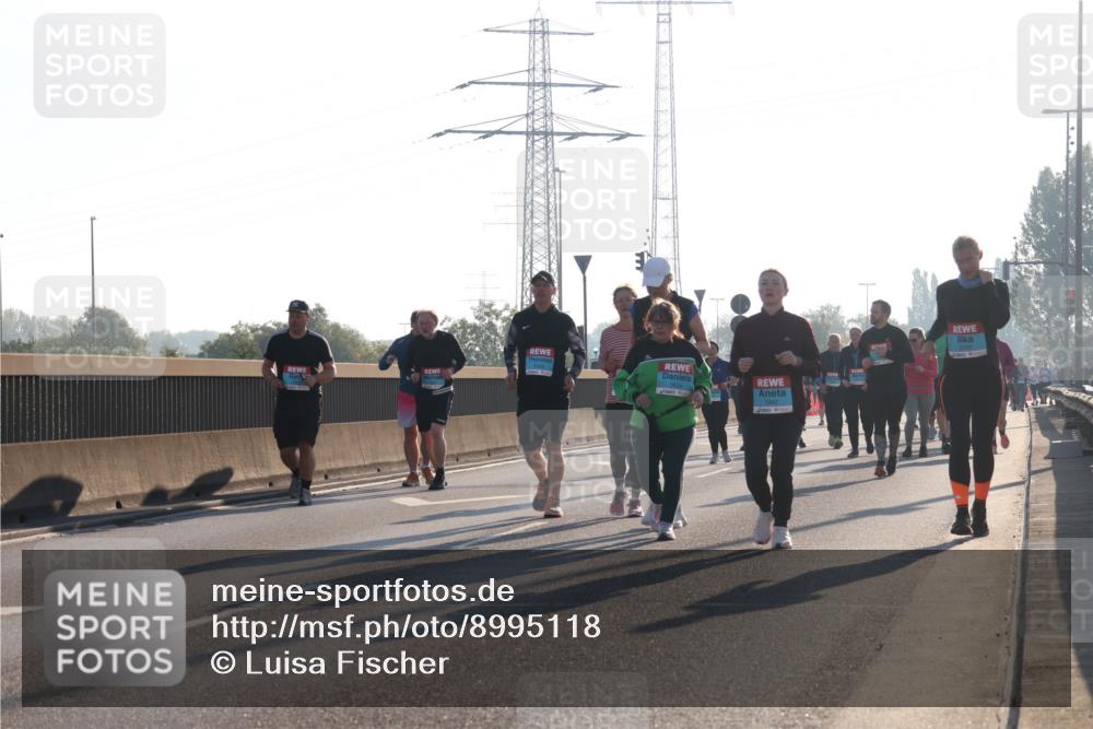 03.10.2025 - Köhlbrandbrückenlauf Luisa Fischer http://msf.ph/oto/8995118 03.10.2025 10:25:04 Position 3  meine-sportfotos.de