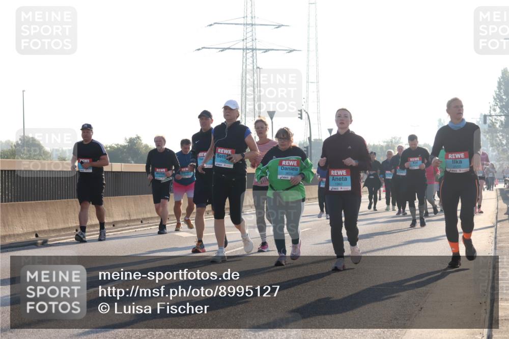 03.10.2025 - Köhlbrandbrückenlauf Luisa Fischer http://msf.ph/oto/8995127 03.10.2025 10:25:05 Position 3 3624, 1982, 2550 meine-sportfotos.de