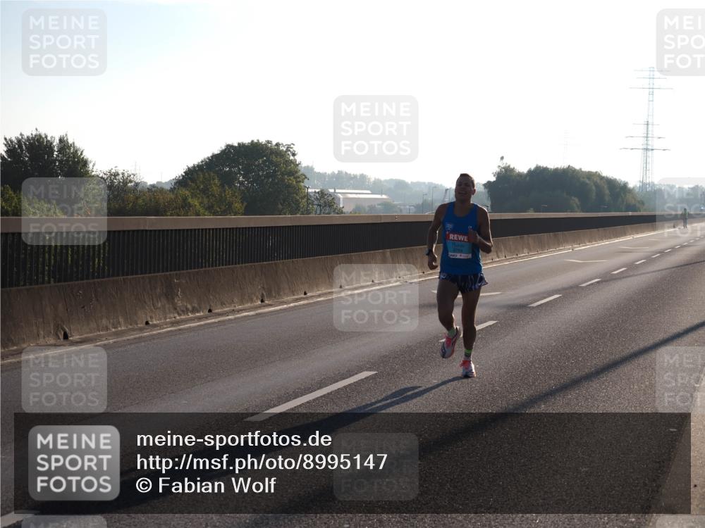 03.10.2025 - Köhlbrandbrückenlauf Fabian Wolf http://msf.ph/oto/8995147 03.10.2025 09:10:07 Position 3 3769 meine-sportfotos.de