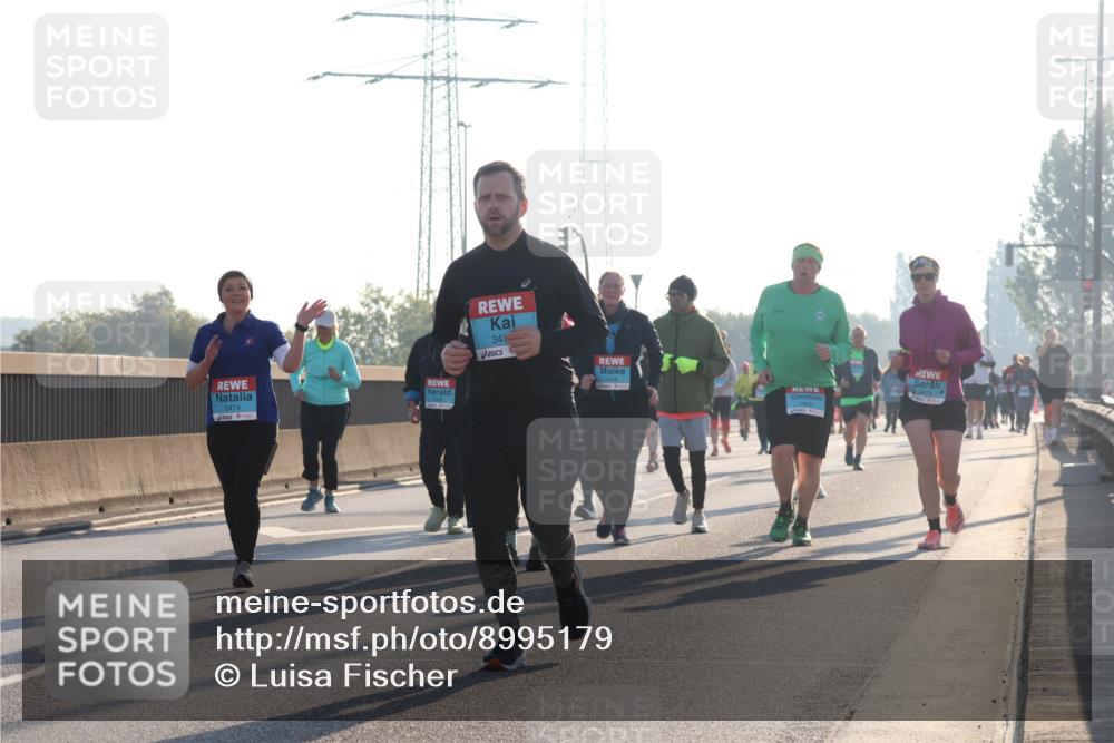 03.10.2025 - Köhlbrandbrückenlauf Luisa Fischer http://msf.ph/oto/8995179 03.10.2025 10:25:11 Position 3 347, 2474 meine-sportfotos.de