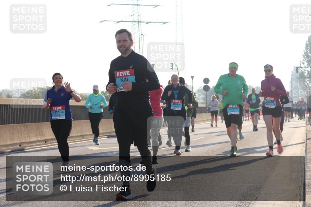 03.10.2025 - Köhlbrandbrückenlauf Luisa Fischer http://msf.ph/oto/8995185 03.10.2025 10:25:11 Position 3 2474, 2428 meine-sportfotos.de