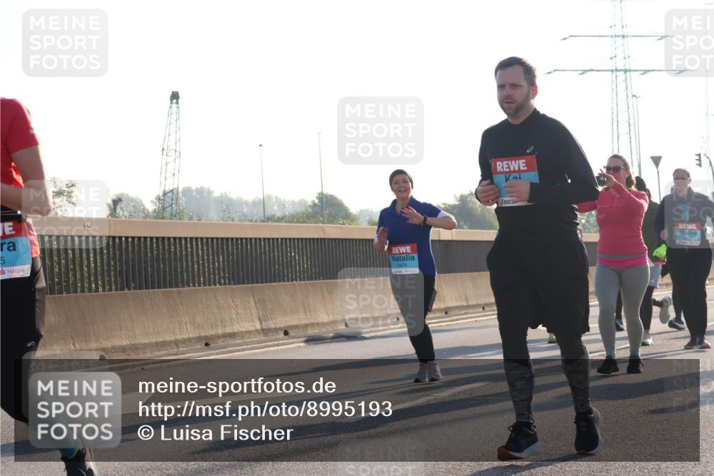 03.10.2025 - Köhlbrandbrückenlauf Luisa Fischer http://msf.ph/oto/8995193 03.10.2025 10:25:12 Position 3 5, 2474 meine-sportfotos.de