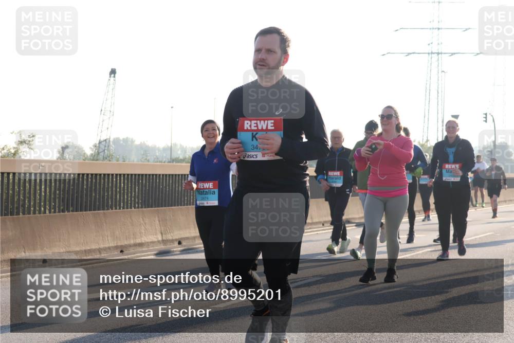 03.10.2025 - Köhlbrandbrückenlauf Luisa Fischer http://msf.ph/oto/8995201 03.10.2025 10:25:13 Position 3 2474, 34 meine-sportfotos.de