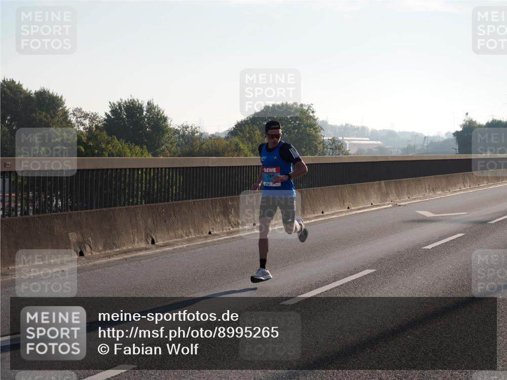 03.10.2025 - Köhlbrandbrückenlauf Fabian Wolf http://msf.ph/oto/8995265 03.10.2025 09:10:43 Position 3  meine-sportfotos.de