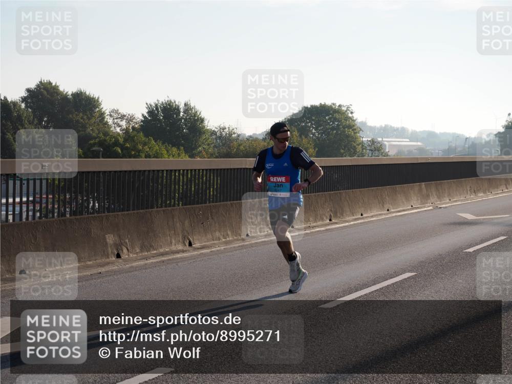 03.10.2025 - Köhlbrandbrückenlauf Fabian Wolf http://msf.ph/oto/8995271 03.10.2025 09:10:43 Position 3 3247 meine-sportfotos.de