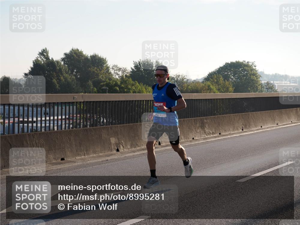03.10.2025 - Köhlbrandbrückenlauf Fabian Wolf http://msf.ph/oto/8995281 03.10.2025 09:10:44 Position 3  meine-sportfotos.de