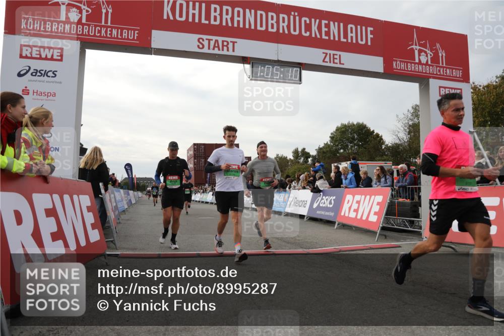 03.10.2025 - Köhlbrandbrückenlauf Yannick Fuchs http://msf.ph/oto/8995287 03.10.2025 16:05:09 Ziel 7201, 7207, 7221, 7239, 7403, 7448, 7772, 8779, 8995, 9114, 9191, 9592, 9690 meine-sportfotos.de