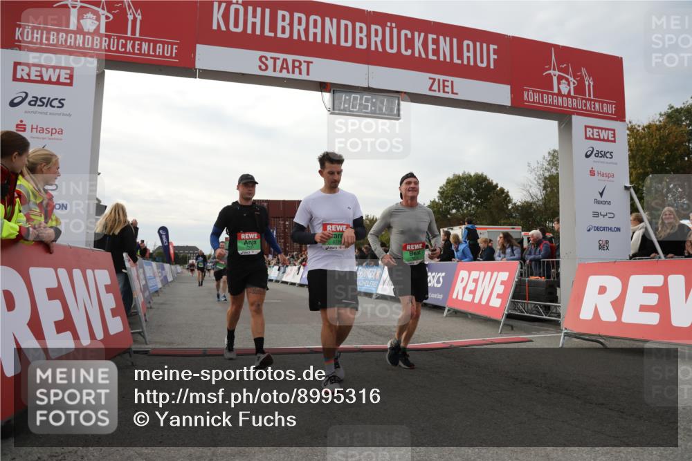 03.10.2025 - Köhlbrandbrückenlauf Yannick Fuchs http://msf.ph/oto/8995316 03.10.2025 16:05:09 Ziel 7201, 7207, 7221, 7239, 7403, 7448, 7772, 8779, 8995, 9114, 9191, 9592, 9690 meine-sportfotos.de