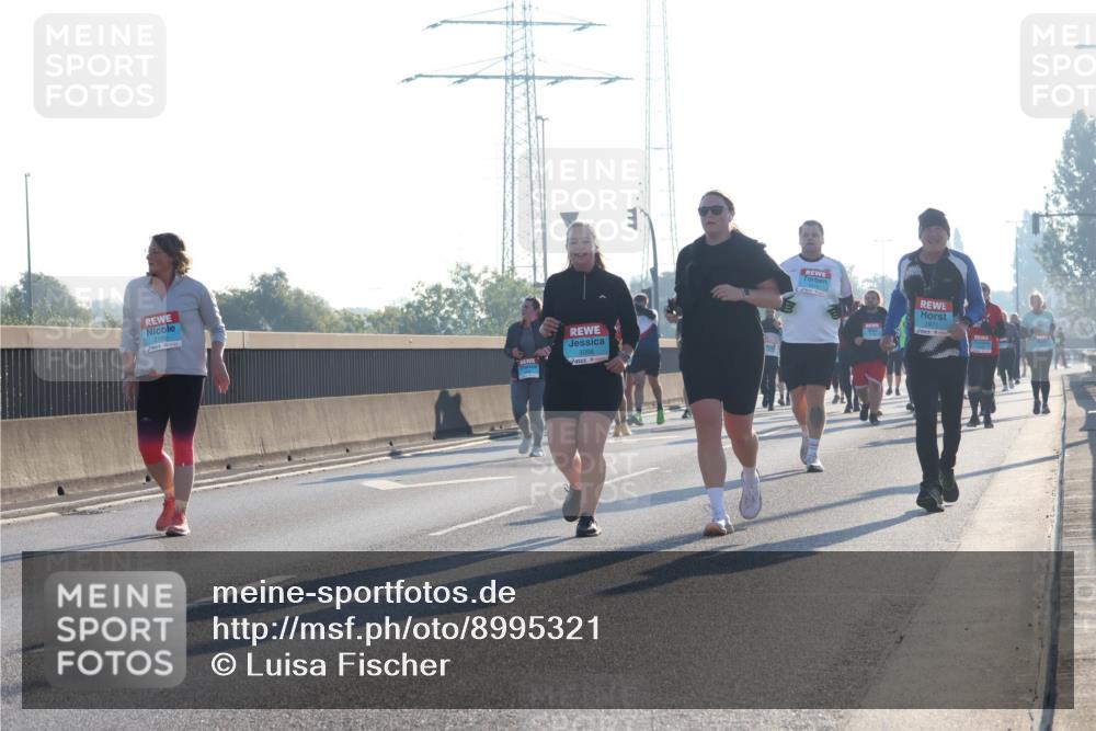 03.10.2025 - Köhlbrandbrückenlauf Luisa Fischer http://msf.ph/oto/8995321 03.10.2025 10:25:28 Position 3  meine-sportfotos.de