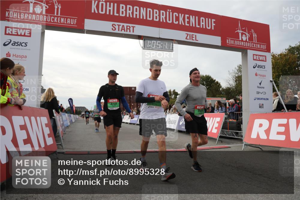 03.10.2025 - Köhlbrandbrückenlauf Yannick Fuchs http://msf.ph/oto/8995328 03.10.2025 16:05:10 Ziel 7201, 7207, 7221, 7239, 7403, 7772, 8779, 8995, 9114, 9191, 9592, 9690 meine-sportfotos.de