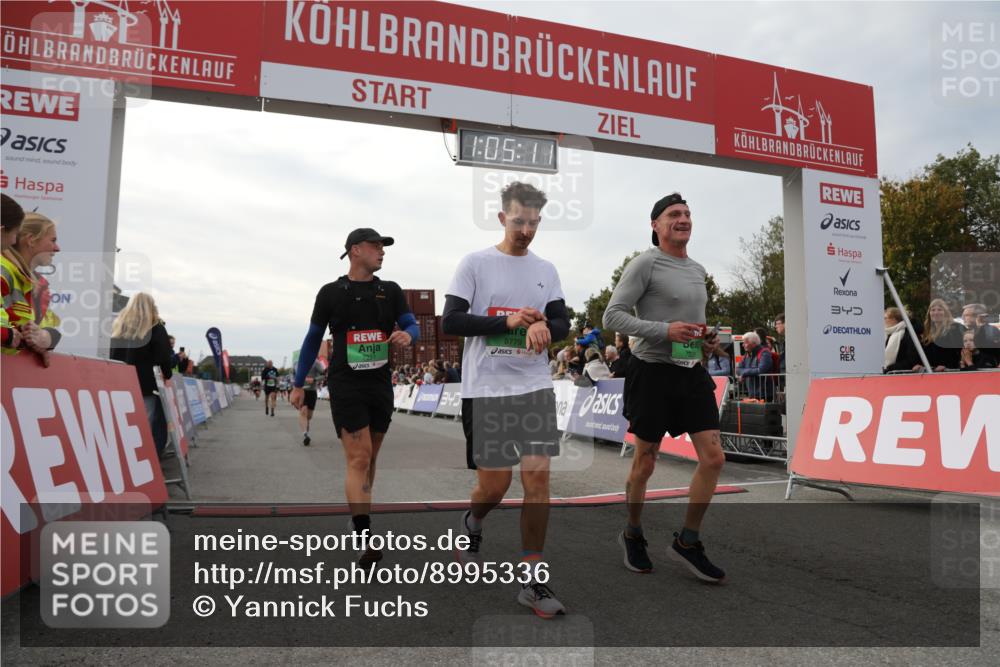 03.10.2025 - Köhlbrandbrückenlauf Yannick Fuchs http://msf.ph/oto/8995336 03.10.2025 16:05:10 Ziel 7201, 7207, 7221, 7239, 7403, 7772, 8779, 8995, 9114, 9191, 9592, 9690 meine-sportfotos.de