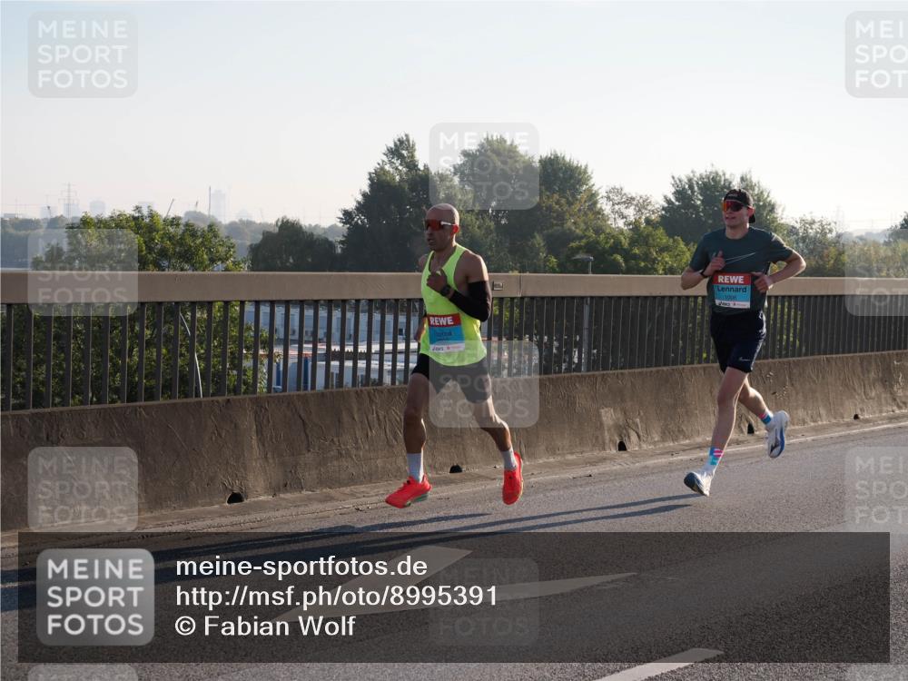 03.10.2025 - Köhlbrandbrückenlauf Fabian Wolf http://msf.ph/oto/8995391 03.10.2025 09:11:01 Position 3 3807, 1008 meine-sportfotos.de