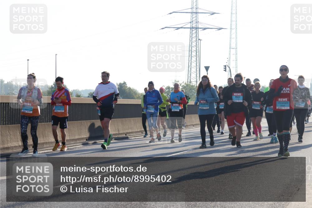03.10.2025 - Köhlbrandbrückenlauf Luisa Fischer http://msf.ph/oto/8995402 03.10.2025 10:25:36 Position 3 2178, 2179, 2565 meine-sportfotos.de